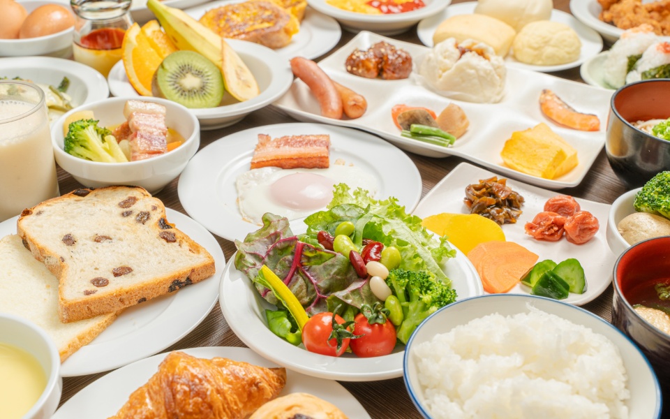 飯坂ホテルジュラクの朝食バイキング1